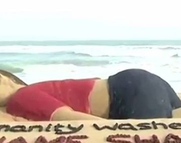 Escultura en homenaje al nene sirio ahogado