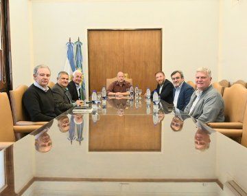 Insaurralde se reunió con cámaras empresariales bonaerenses