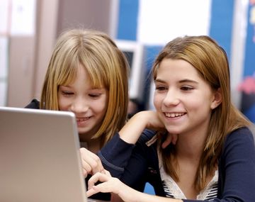 La mitad de los hogares tienen acceso a banda ancha