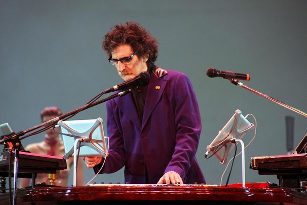 Una cantante colombiana acusó a Charly García: Pensé que me iba a matar