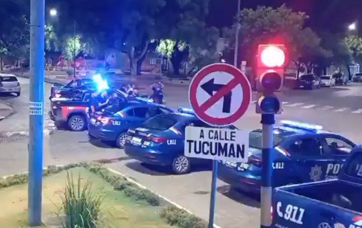 Se acuarteló la policía de Santa Fe en reclamo de mejoras salariales