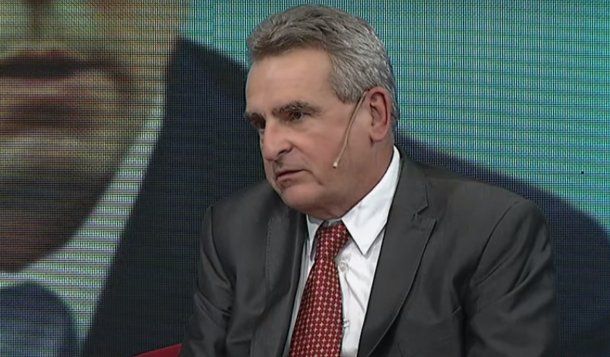 Fuerte respaldo de Agustín Rossi a Sergio Massa: Está haciendo una excelente tarea