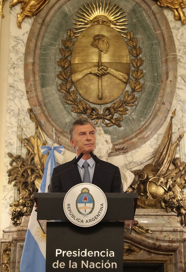 El decreto de Macri que ya genera polémica: viola la presunción de inocencia, según los expertos