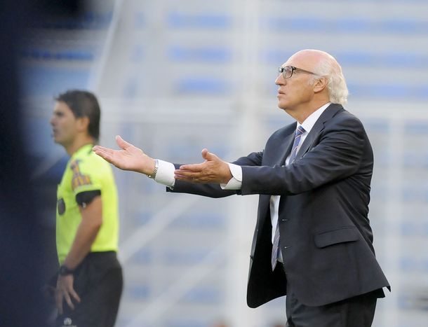 Bianchi explicó por qué no puso a Riquelme: Si entraba, no le hacía un favor