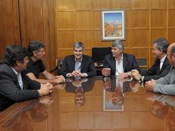 El Gobierno recibió a la Mesa de Enlace: Hoy volvió el diálogo, dijo Buryaile