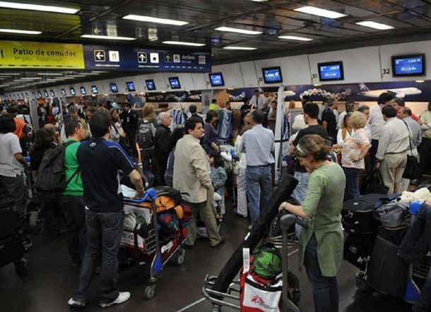 Aerolíneas Argentinas transportó al pasajero número 10 millones de este 2015