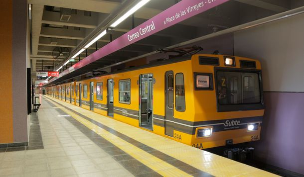 Tras el paro de esta mañana, las líneas C, E y H de subte dejarán de funcionar desde las 21