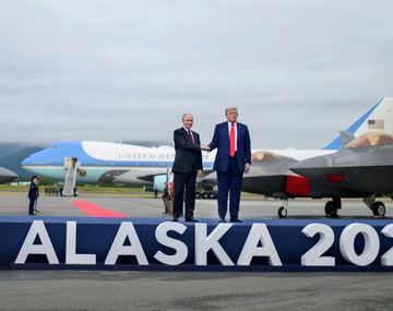 Trump y Putin abren en Alaska una cumbre clave para buscar la paz en Ucrania