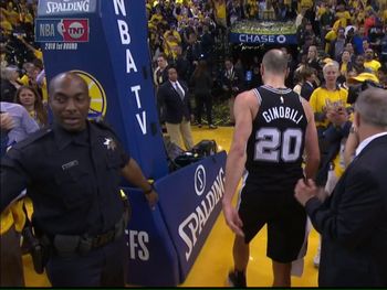 Manu deja el campo de juego, ¿por última vez?