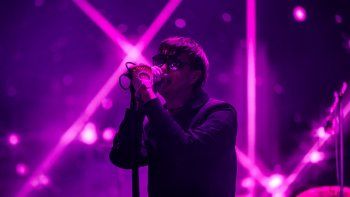 take it or leave it: la anormalidad de the strokes copo el dia 2 del lollapalooza take it or leave it: la anormalidad de the strokes copo el dia 2 del lollapalooza