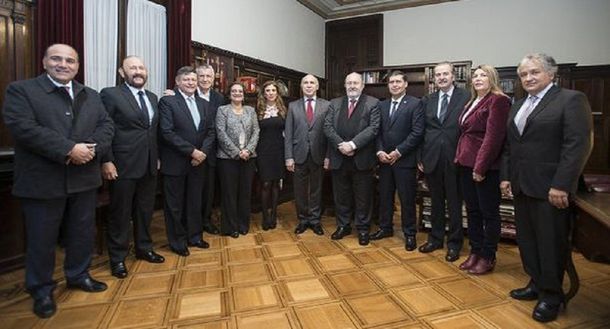 Gobernadores llevaron hasta la Corte su reclamo por coparticipación