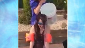 video: sufrio por el baldazo de agua helada, pero lo que siguio fue mucho peor video: sufrio por el baldazo de agua helada, pero lo que siguio fue mucho peor