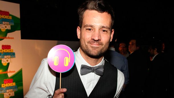 Chano de Tan Biónica sufrió heridas cortantes en la cara y tuvo que ser suturado