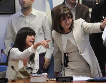 La oposición le rindió homenaje al fiscal y levantó la audiencia en Diputados