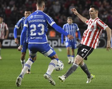 Godoy Cruz rescató un triunfo ante un debilitado Estudiantes