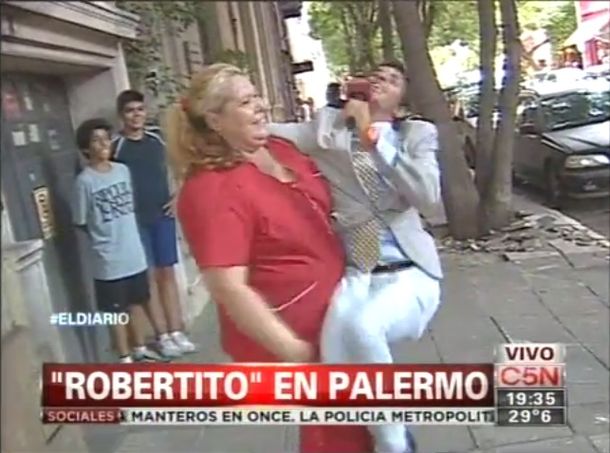 El ring raje de Robertito Funes, con paso de ballet incluido