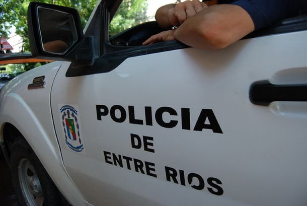 Detienen a tres policías por el robo de $500.000