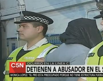 {altText(,Otro #AcosoEnElSubte: el presunto abusador fue detenido)}