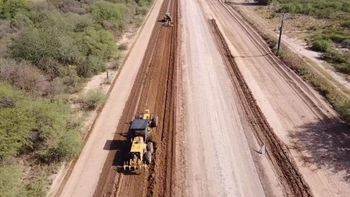 El gobierno uruguayo proyecta invertir más de 4.500 millones de dólares en infraestructura en 2023 y 2024. El gobierno uruguayo proyecta invertir más de 4.500 millones de dólares en infraestructura en 2023 y 2024.