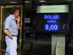 en la primera semana, se vendieron casi 95 millones de dolares para ahorro en la primera semana, se vendieron casi 95 millones de dolares para ahorro