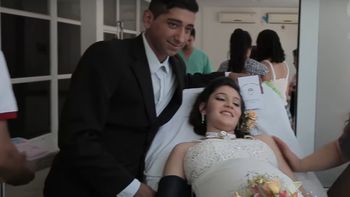 Se casaron en el hospital Se casaron en el hospital