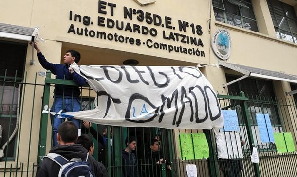 Ya son 16 los colegios tomados en el plan de lucha contra las reformas del gobierno porteño
