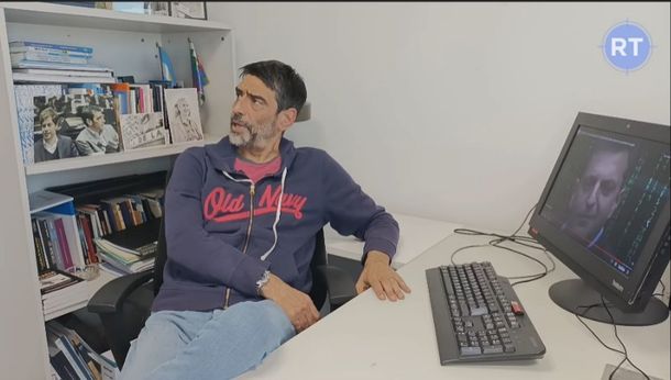 Rodolfo Tailhade imitó el video de Sergio Massa y la botella