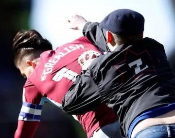El hincha que golpeó a Grealish fue encontrado muerto: qué le sucedió