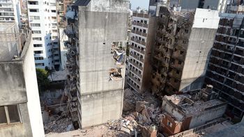 descartan riesgo de derrumbe en el edificio de la explosion