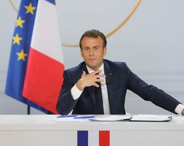Macron llamó a una movilización de todas las potencias contra los incendios en Amazonas