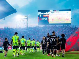 Video: Arsenal no tuvo piedad y goleó por 5-0 al All-Stars de la MLS