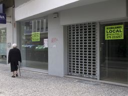 Aumentó un 40% la cantidad de locales vacíos en CABA