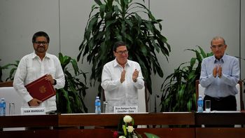 Nuevo acuerdo entre las FARC y el gobierno de Colombia Nuevo acuerdo entre las FARC y el gobierno de Colombia