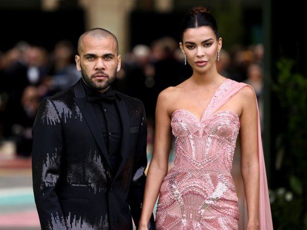 Tras ser absuelto, Dani Alves será padre: el emotivo anuncio de Joana Sanz