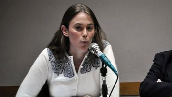 daniel scioli designo a una normalizadora de la fundacion felices los ninos daniel scioli designo a una normalizadora de la fundacion felices los ninos