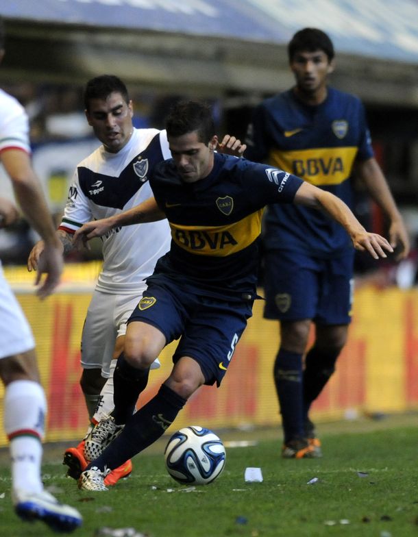Volver a creer: en el debut del Vasco, Boca derrotó al líder Vélez y se ilusiona