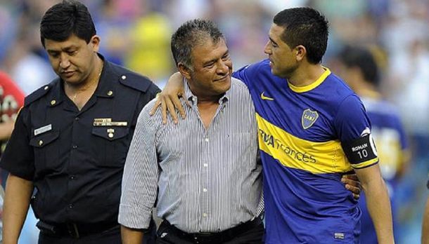 Borghi quiere que Riquelme vuelva al fútbol en Ecuador
