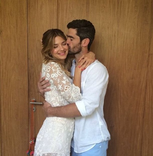 Tras seis años de noviazgo, Marcela Kloosterboer se casó por civil