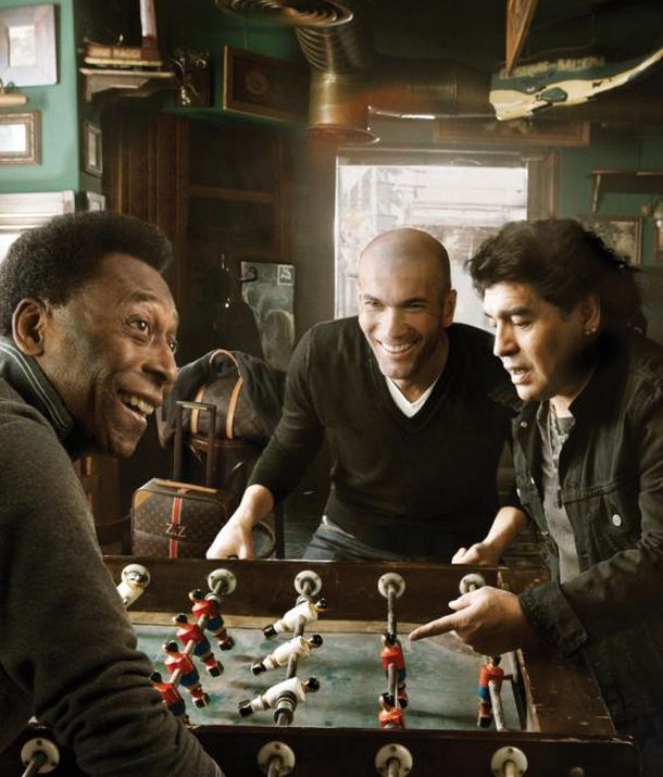 El metegol de las estrellas: Pelé, Maradona y Zidane para Vuitton