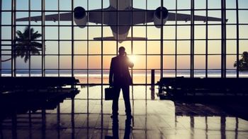 Un hombre viajó gratis estafando a Aerolíneas Argentinas. Imagen de archivo Un hombre viajó gratis estafando a Aerolíneas Argentinas. Imagen de archivo