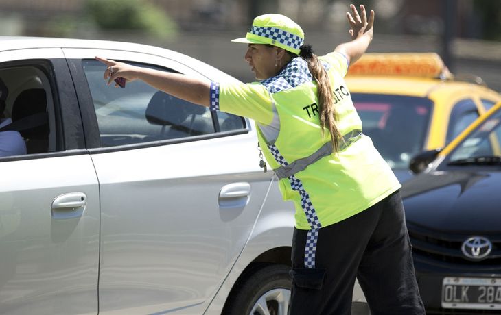 La infracción por la que un conductor recibió una multa de 1,4 millones de dólares