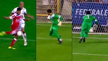 su companero no lo ayudo y este arquero no pudo evitar el papelon su companero no lo ayudo y este arquero no pudo evitar el papelon