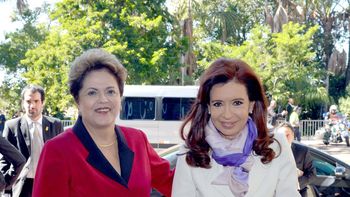 cristina, en los brics, volvio a convocar a los holdouts para que entren al canje de deuda cristina, en los brics, volvio a convocar a los holdouts para que entren al canje de deuda