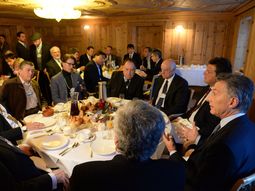 macri admitio en davos que las negociaciones con los buitres no van bien macri admitio en davos que las negociaciones con los buitres no van bien