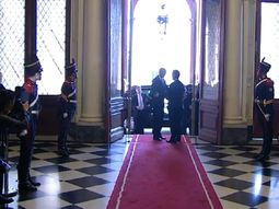video: asi fue el recibimiento de macri a obama en casa rosada video: asi fue el recibimiento de macri a obama en casa rosada