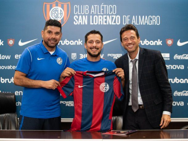 A lo Michael Jordan: San Lorenzo presentó oficialmente a Sebastián Blanco
