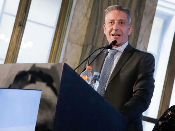 El gobernador de Chubut suspendió la Ley de zonificación y llamará a un plebiscito