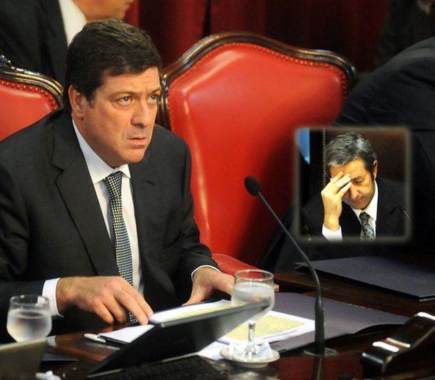 Policía municipal: Si hoy desempato, ¡yo voto positivo!, gritó Mariotto