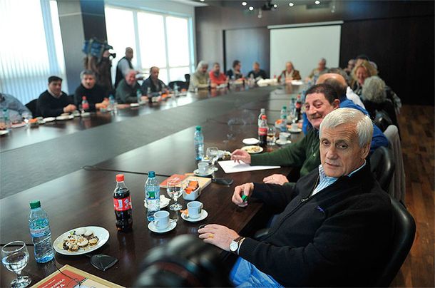 El Gobierno cancelará la deuda con obras sociales sindicales