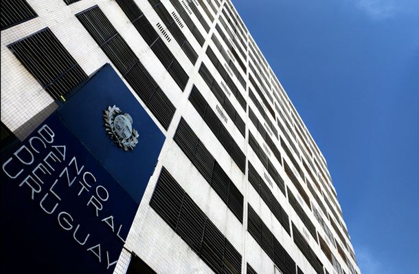 El Banco Central del Uruguay decide mañana qué pasará con las tasas de interés de referencia.